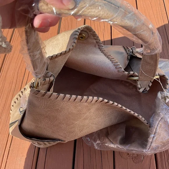 Tan Vegan Leather Women's Bag Set ( Hobo Style ) - Picture 7 of 8
